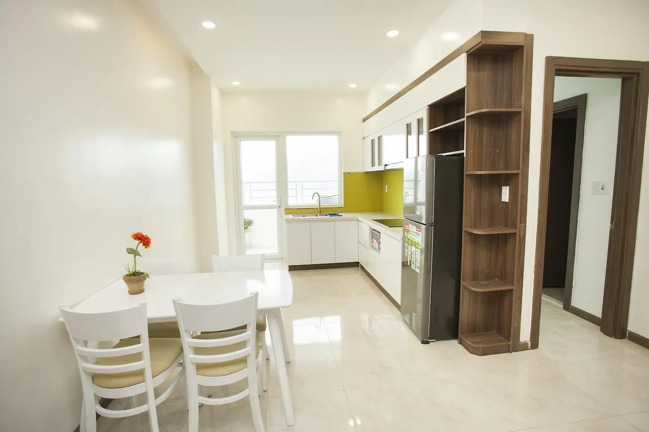 Alpha Oceanus Apartment Нячанг
