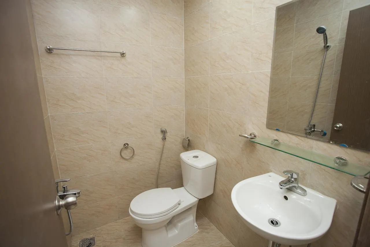 Alpha Oceanus Apartment Нячанг
