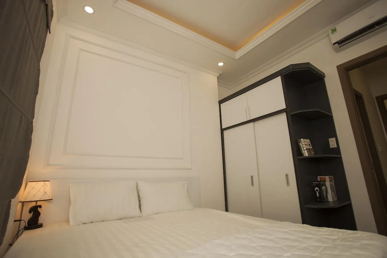 Alpha Oceanus Apartment Нячанг